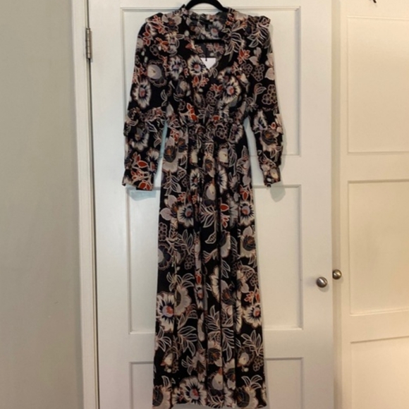 Who What Wear Pasley Ruffled dress - Picture 5 of 6